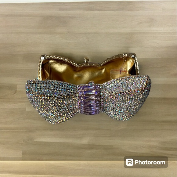 Fairy butterfly clutch to make you more stylish - Picture 3 of 3